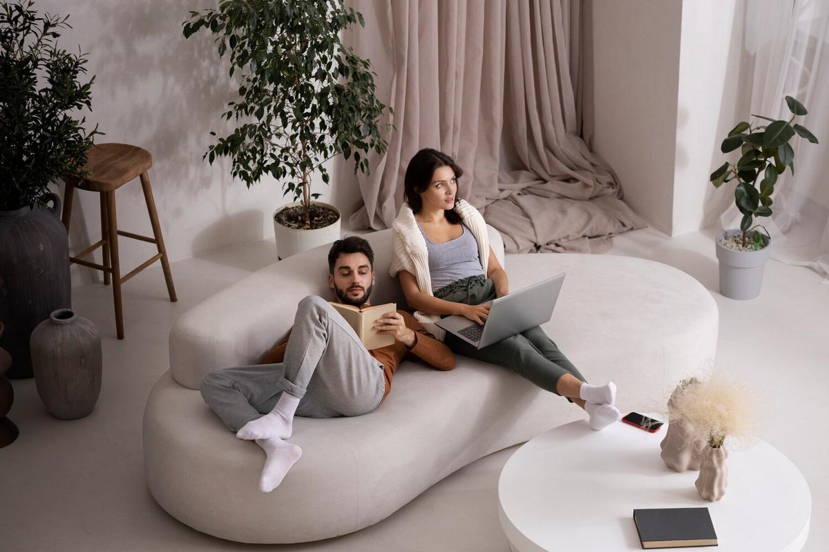 Minimalist Design: Creating a Calm and Cohesive Home